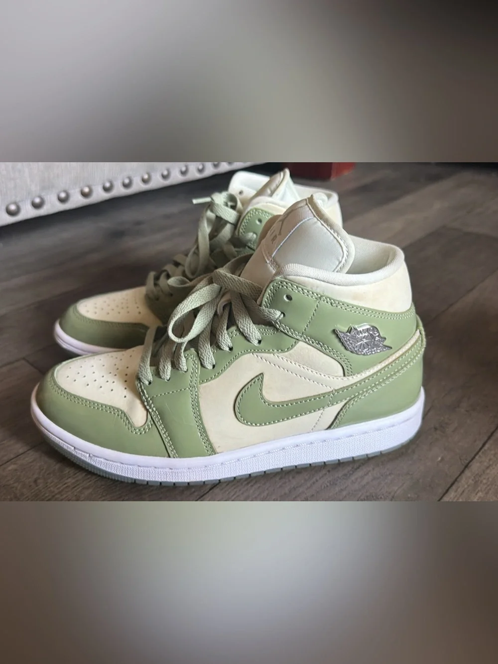 Jordan Kids Mid-Top Sneakers in Sage Green and Cream